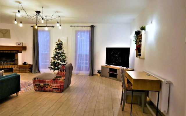 Family TreeZ Premium Apartments