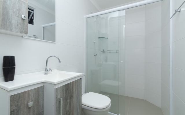 Apartamento 3 Dormitorios Em Bombas