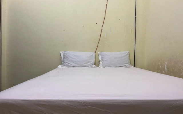 Hotel O Kost Naura – Guest Rooms – Makassar