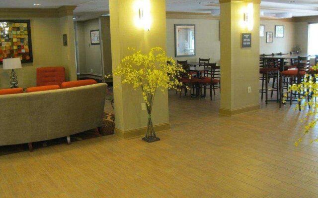 Best Western Plus Bradenton Hotel & Suites