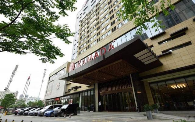 Wuhan Xinhao Grace Hotel (Hankou Railway Station)