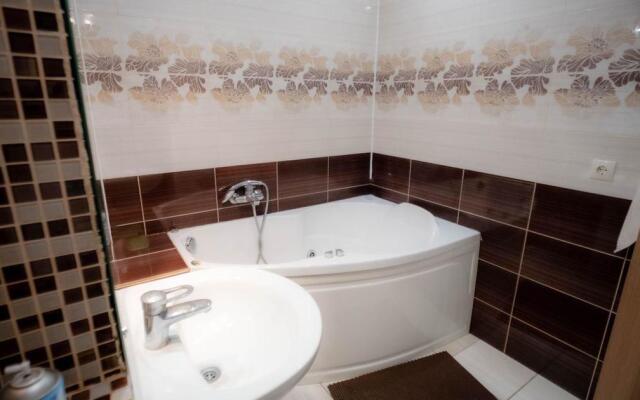 Apartments on Maxim Gorky street 33A