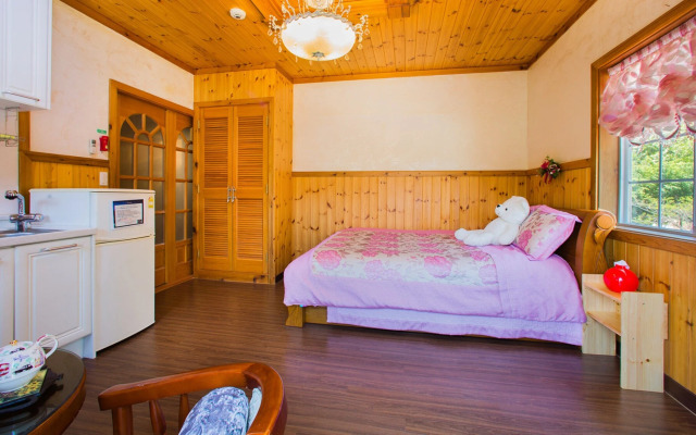 Muju Cherish Pension