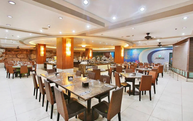 Crown Regency Resort and Convention Center