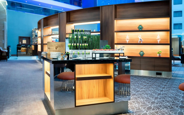 Crowne Plaza London Heathrow T4 by IHG