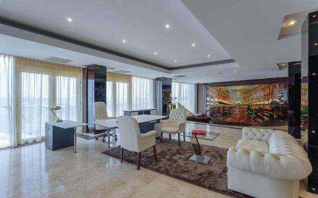 Maristella Marine Residence