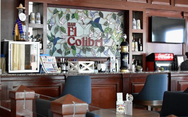 Astur Hotel y Suites