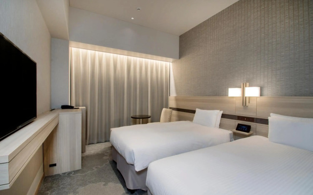 Marseilles Beachfront Hotel