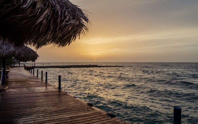 Mucura Club Hotel