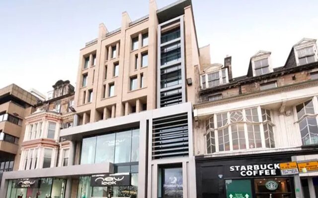 Premier Inn Edinburgh Princes Street