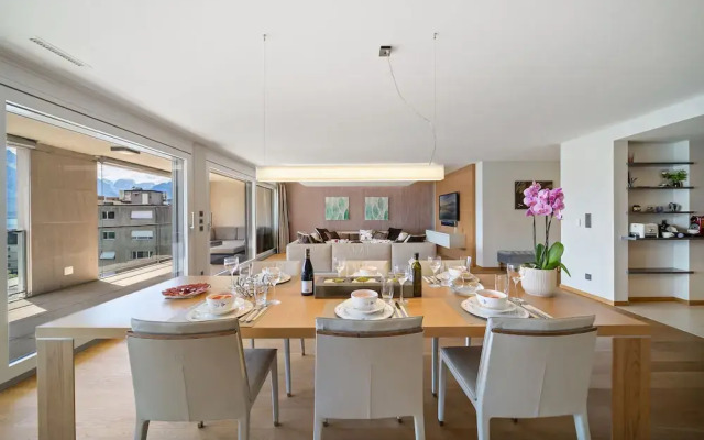 Montreux Panoramic Views 4BD Apartment