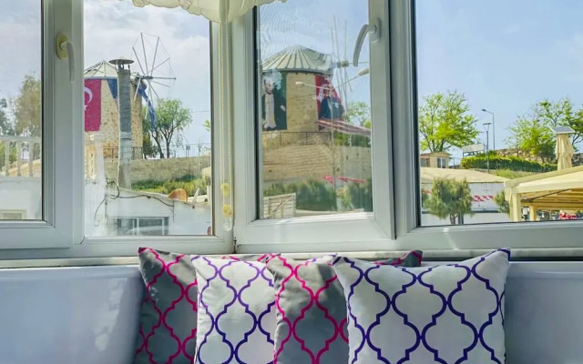 Elda Koyici Alacatı