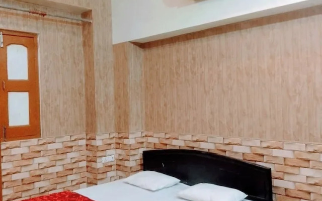 Maa Annapurna grand guests house