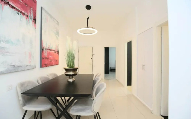 City center relax apartment