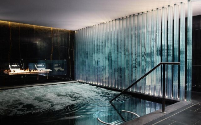 Corinthia London