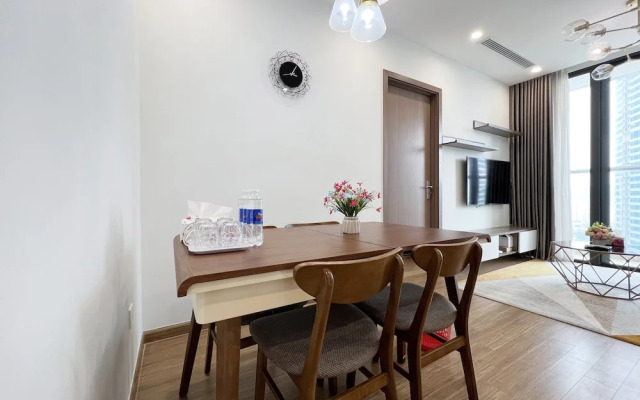Luxhome Vinhomes Skylake