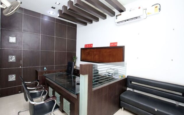 OYO 16960 Atithi Residency