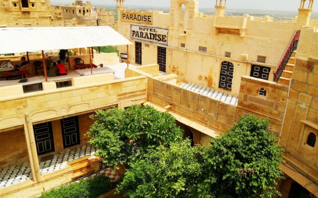 Vista Rooms at Old Royal Palace