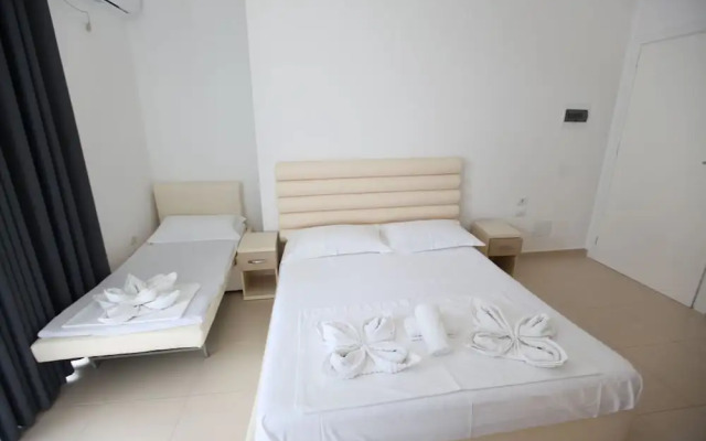 Zahos Hotel