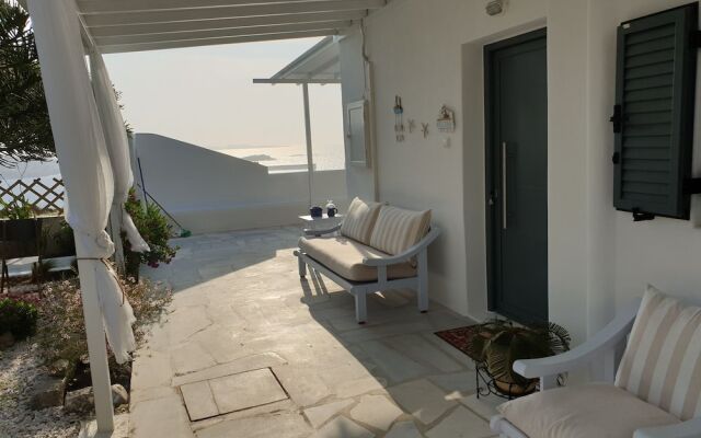 Sand Lily Mykonos