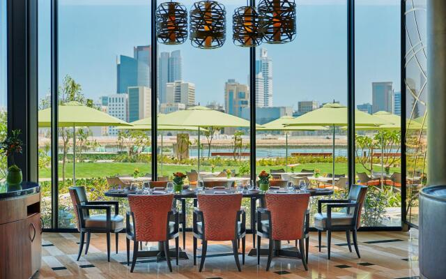 Four Seasons Hotel Bahrain Bay