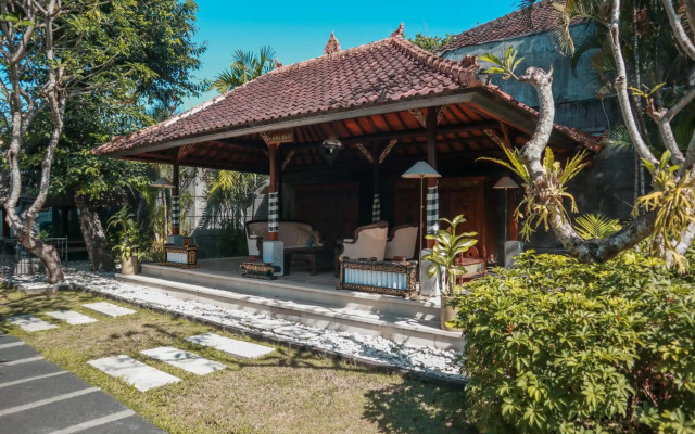The Cakra Hotel