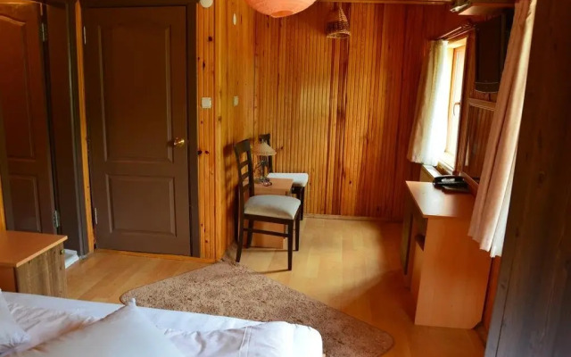 Kalegon Hotel