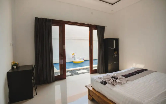 Villa Taman Bali 6 – Guest Rooms – Kerobokan