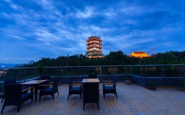 Jinyang Hotel