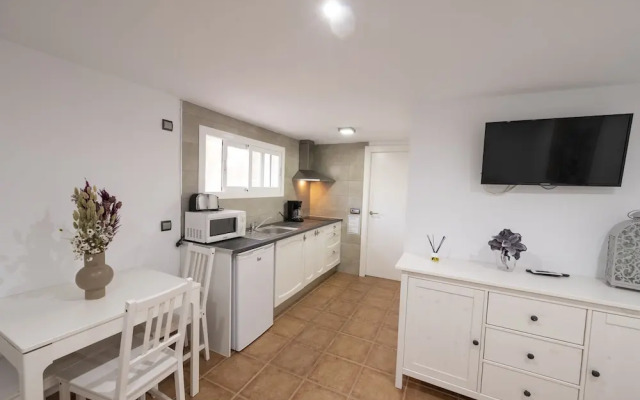 Apartamentos Blanco Sol