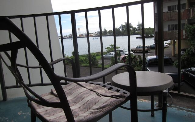Country Club Condo Hotel