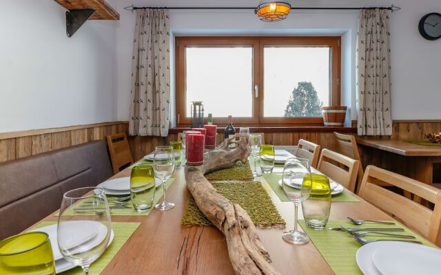 Modern Holiday Home in Salzburg with Swimming Pool