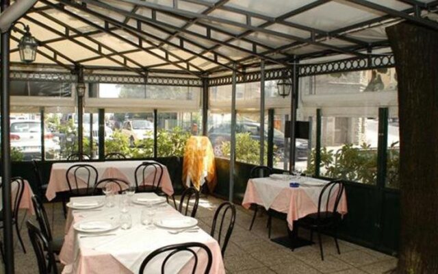 Albergo Ristorante La Torretta