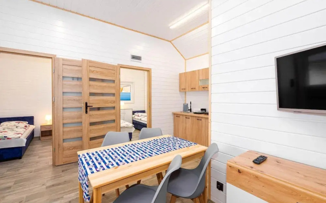 2-bed Holiday Homes With Pool