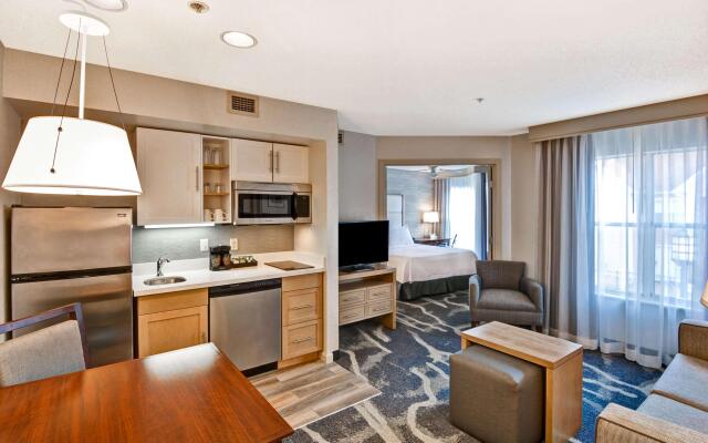 Homewood Suites by Hilton Windsor Locks Hartford