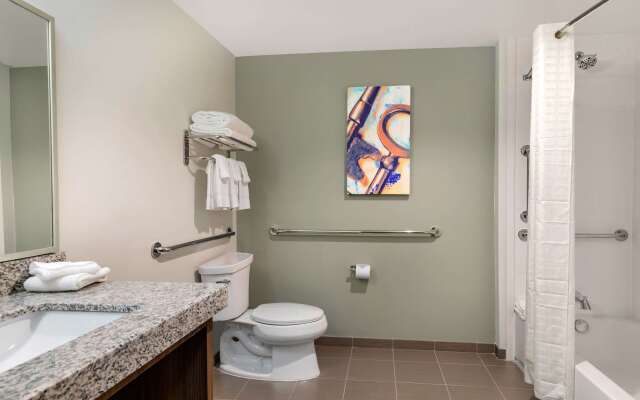 MainStay Suites Lancaster Dallas South