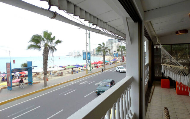 Chescos Hostel & Hotel