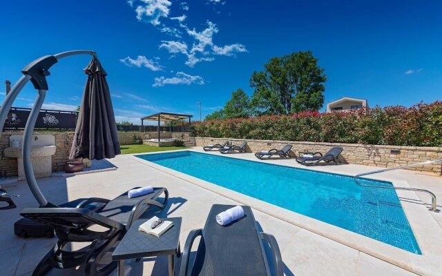 Villa Lori