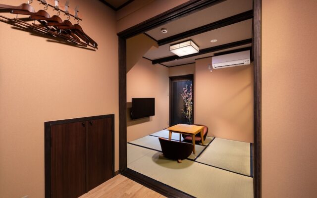 Tsumugi HorikawaRokkaku