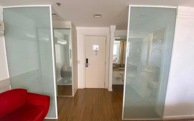Mercure Hotel Flat Particular