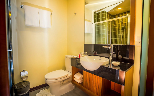 The Signature Hotel Thapae