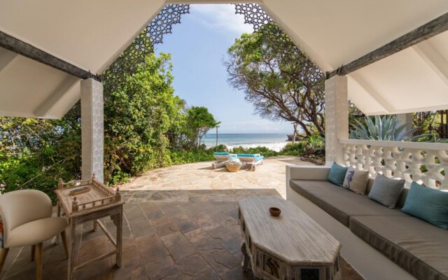 The Sands at Chale Island