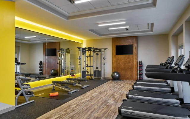 Delta Hotels by Marriott Norfolk Airport