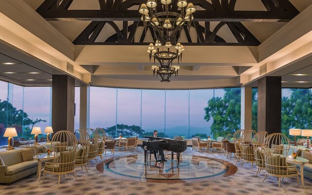 Taal Vista Hotel