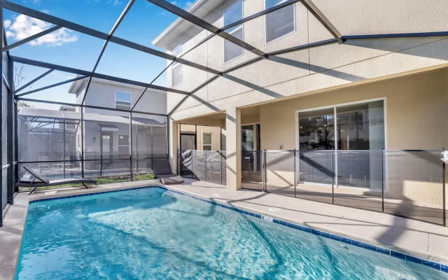 Fabulous 6 Bed Storey Lake Villa Pool & Spa 2145bmd