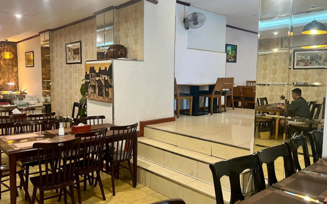 A25 Hotel - 12 Ngo Sy Lien