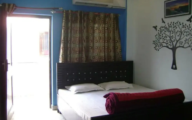 BlueStays Hostel