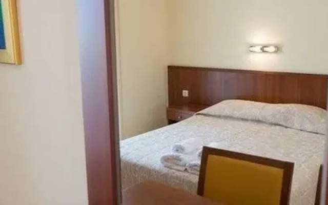 Summertime Inn