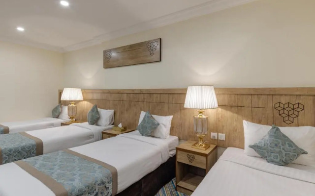 Snood Al Dana Hotel