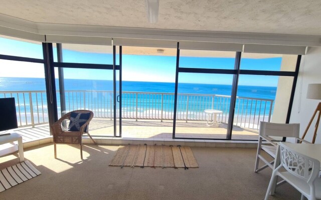 Absolute Beachfront with Views 2BR Apt